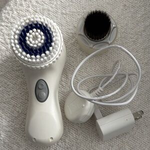 Clarisonic MIA 2 Cleansing Brush Set